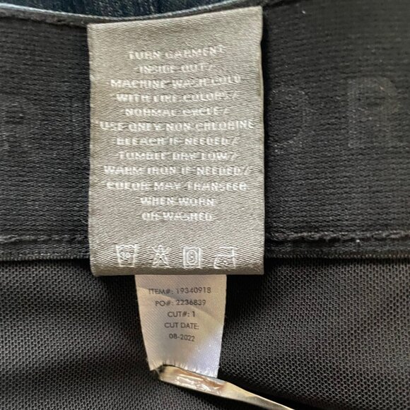 Torrid Bombshell Flare Premium Stretch Denim Jeans Booty Shaping Womens Size 24S - Picture 6 of 7